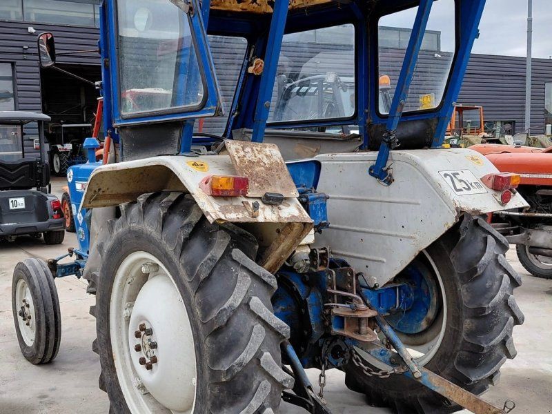 Ford 3000