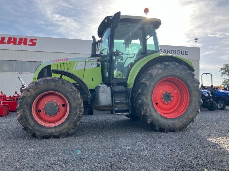 Claas ARION 630 CIS