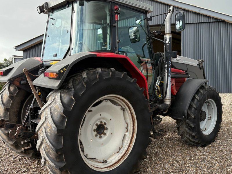 Massey Ferguson 6260