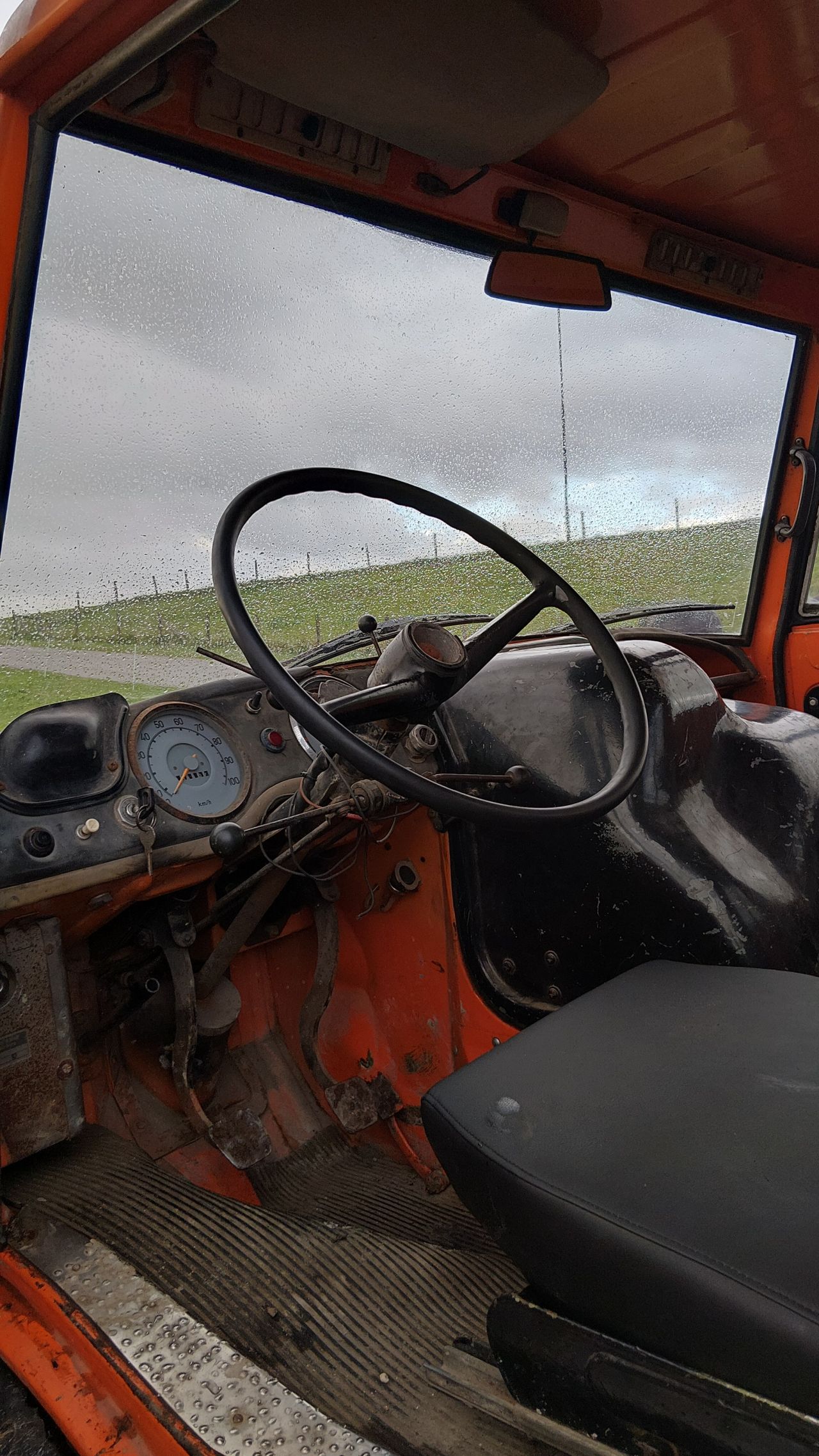 Unimog 406 met kenteken 4X4 mmbs landbouw uitvoering