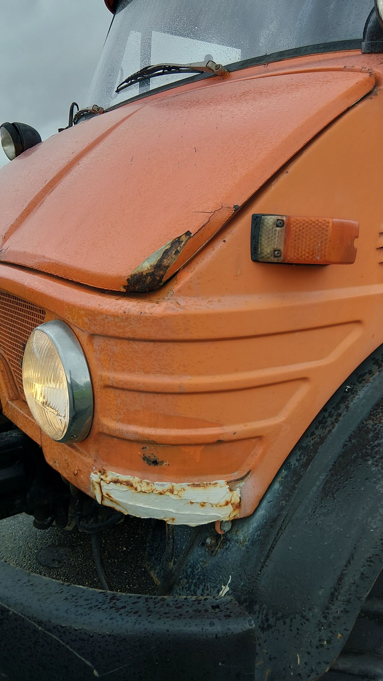 Unimog 406 met kenteken 4X4 mmbs landbouw uitvoering