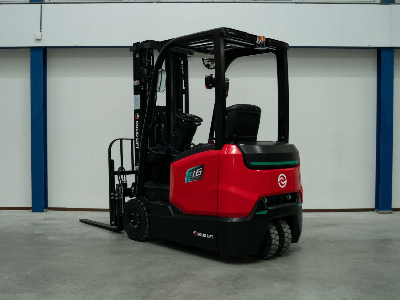 Solid Lift 1.600 kg (1.6 ton) nieuw lithium un hyundai