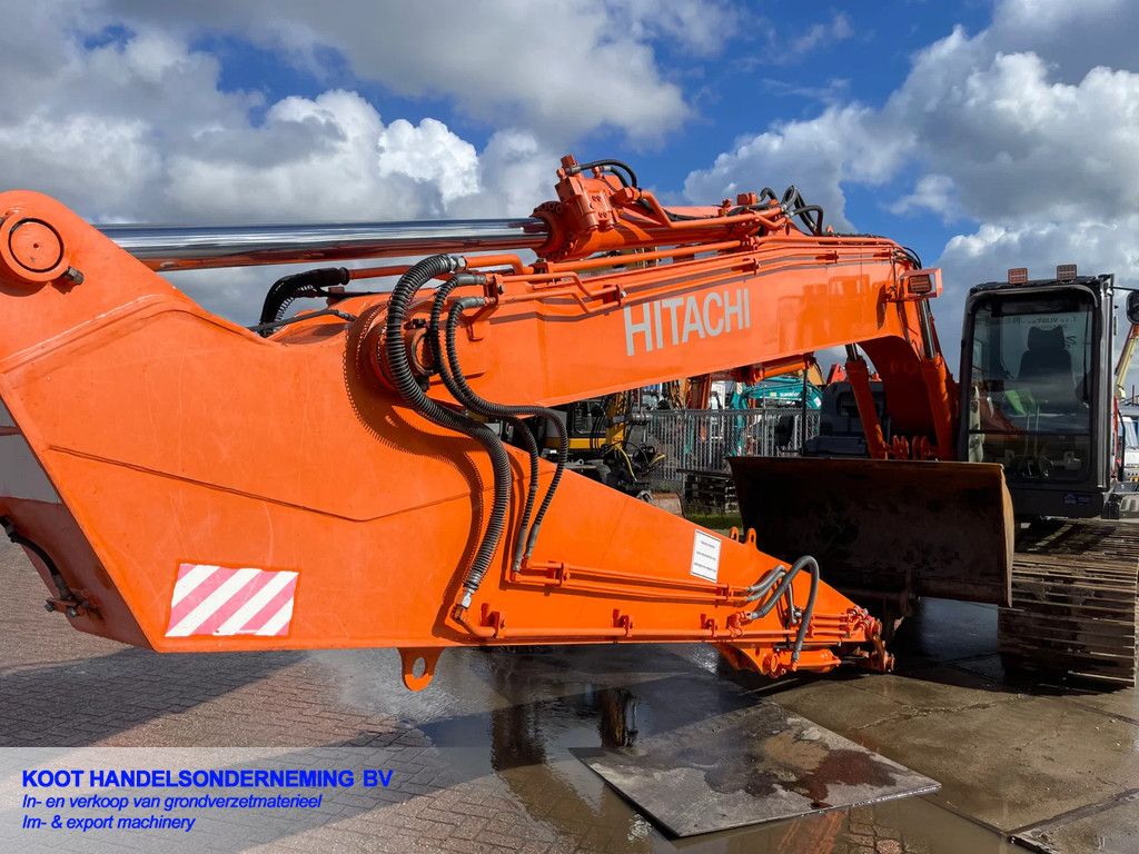Hitachi Zx 160lc-3 SLF Long Reach!