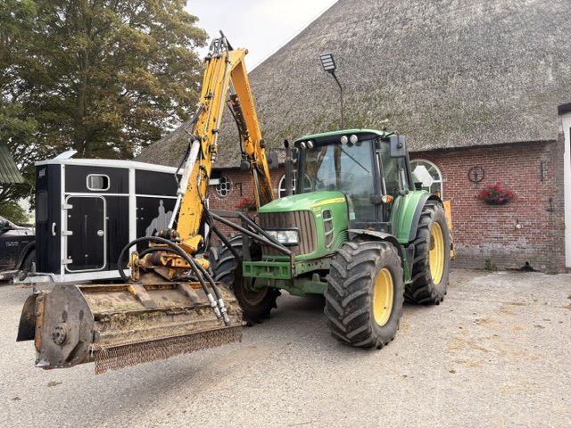 John deere 6230