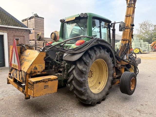 John deere 6230