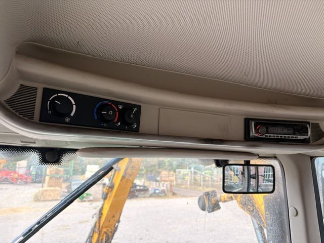 John deere 6230
