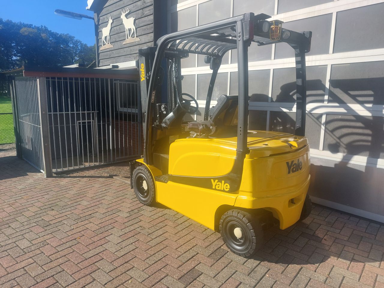 Yale ERP25 triplex sideshift 2013