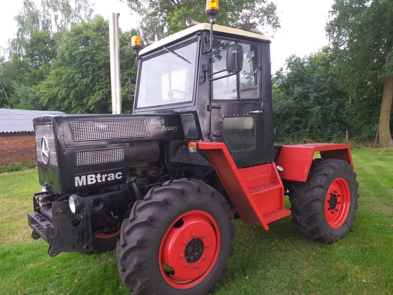MB trac 800