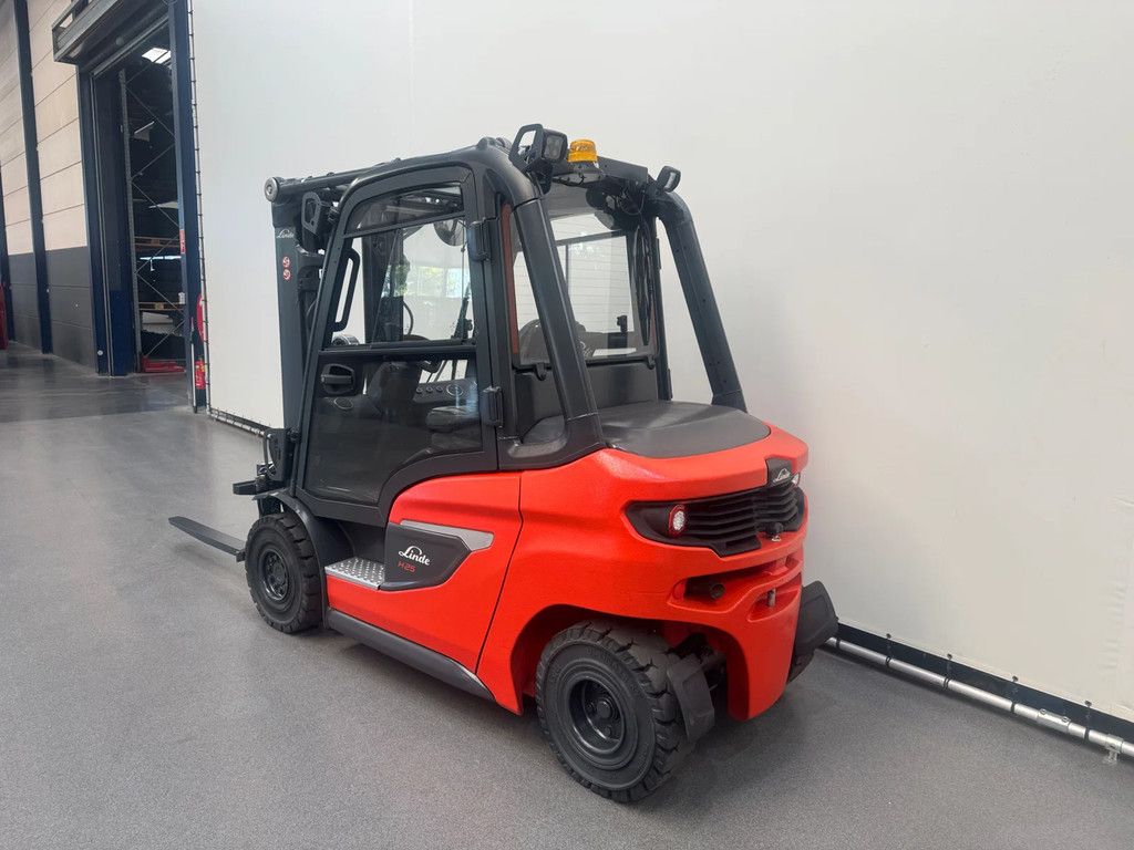 Linde H 25 D-01