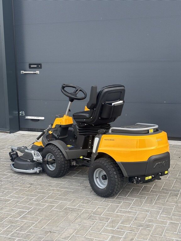 Stiga Park Pro 900 WX