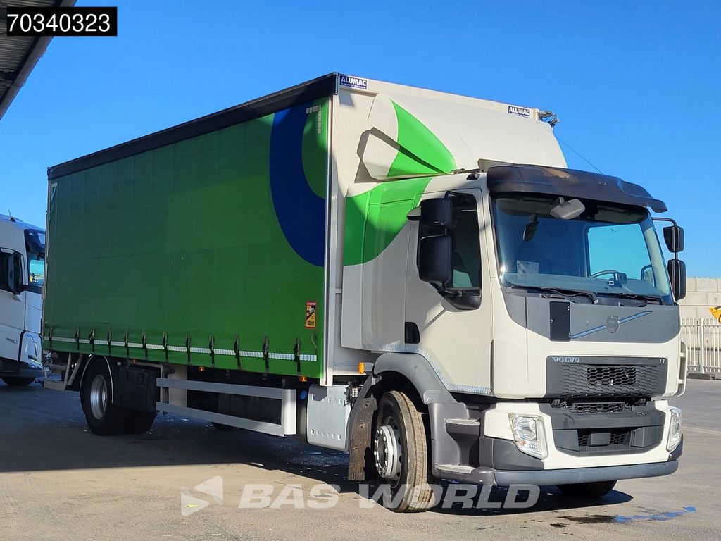 Volvo FL 250 4X2 18tonnner curtainsides 2000kg Ladebordwand Automatic Euro 6