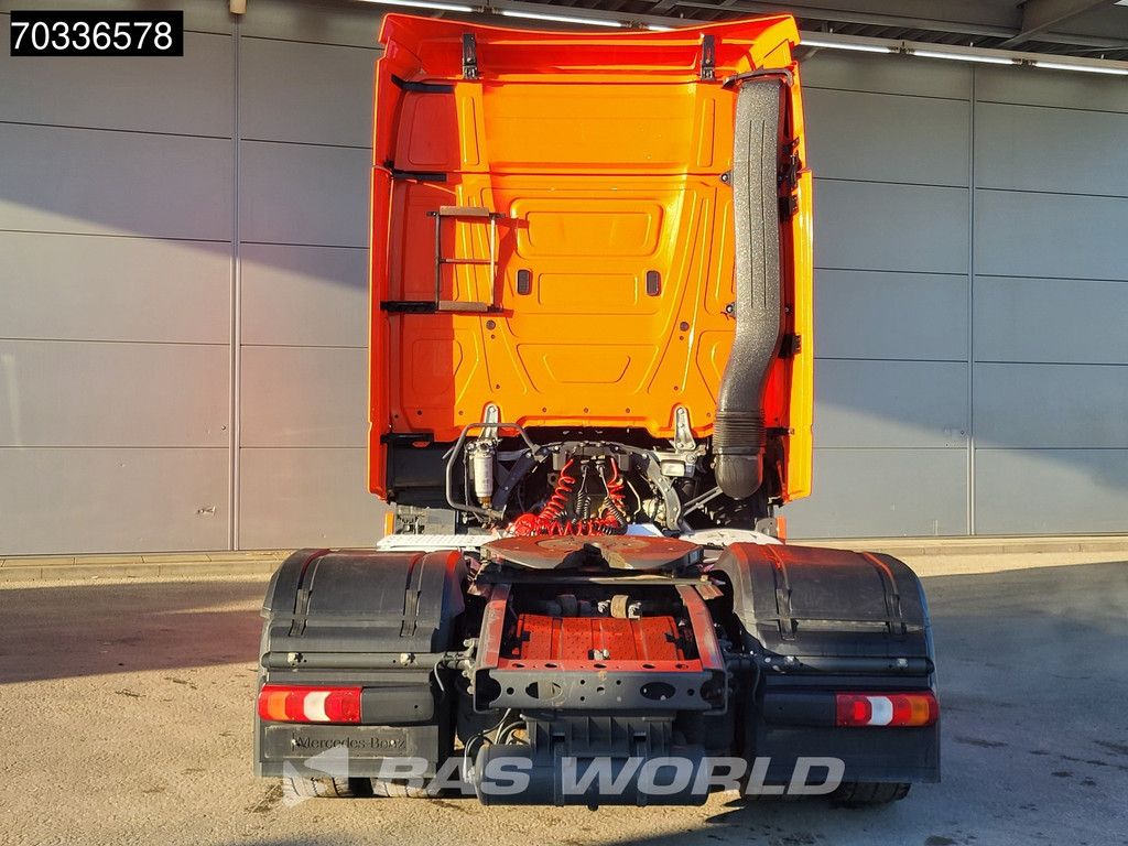 Mercedes Actros 1851 4X2 BigSpace Mega APK 06-2027 2x Tanks