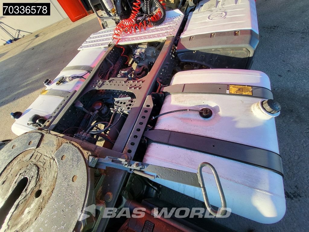Mercedes Actros 1851 4X2 BigSpace Mega APK 06-2027 2x Tanks
