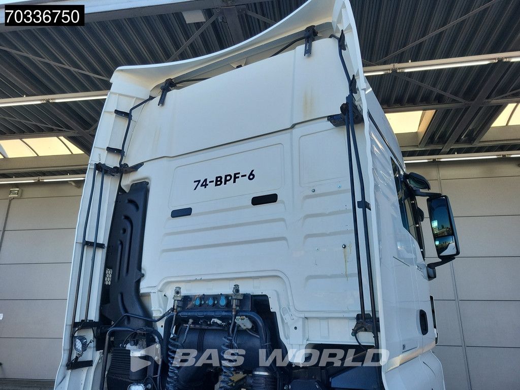 MAN TGX 18.470 4X2 XXL NL-Truck APK 05-2027 Full-Air 2x Tanks Standklima ACC