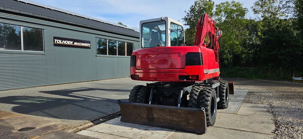 Takeuchi TB175 W