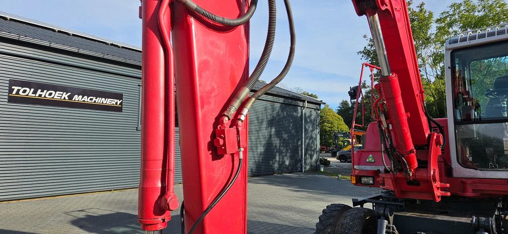 Takeuchi TB175 W