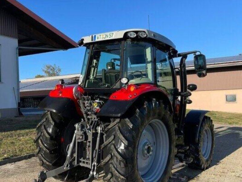 Massey Ferguson 5713 S Dyna 6