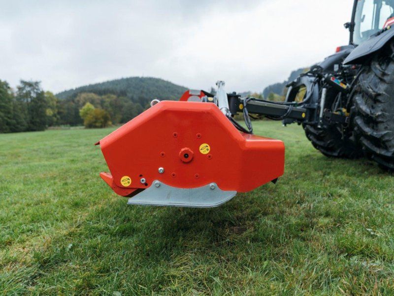 DRAGONE ROAD V200 Seiten /Böschungs für Traktor-