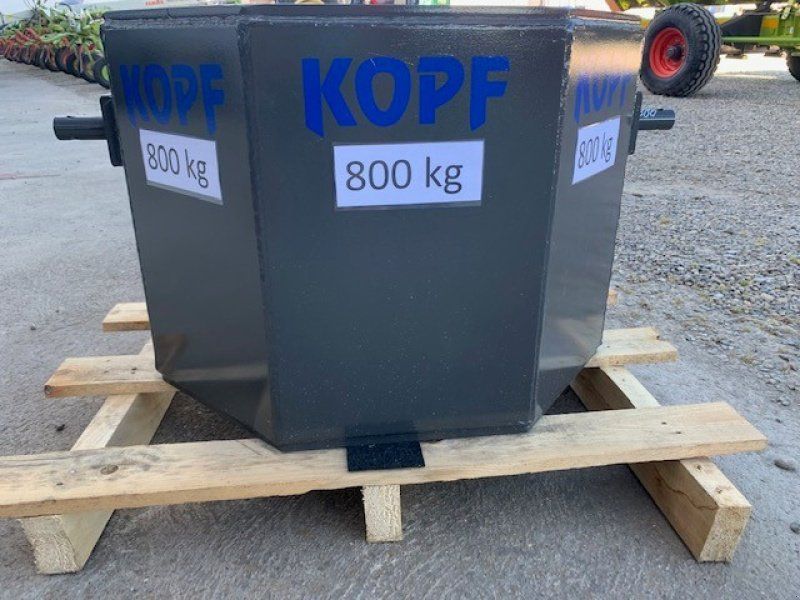 800 kg Frontgewicht für Front und Heckhydraulik
