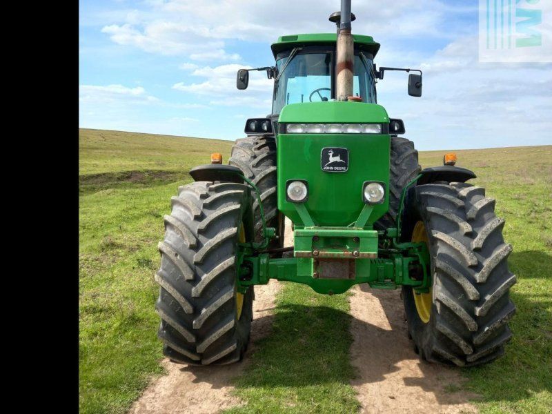 John Deere 4650