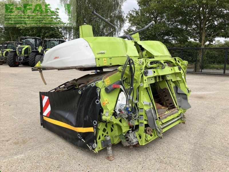 Claas ORBIS 750