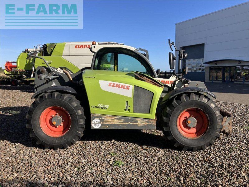 Claas 7035