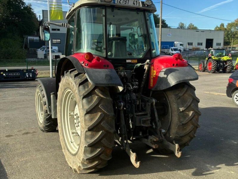 Massey Ferguson 5435