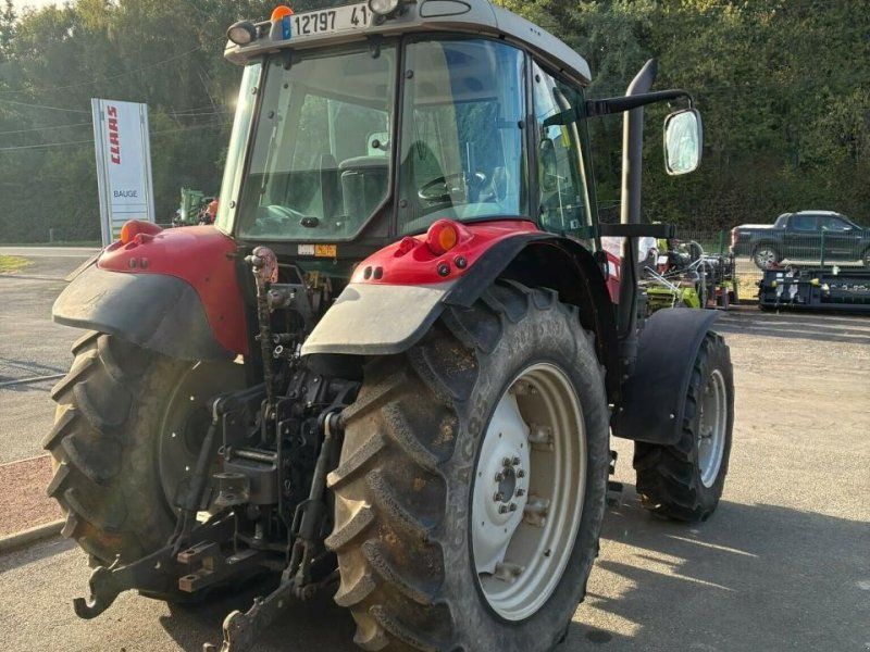 Massey Ferguson 5435