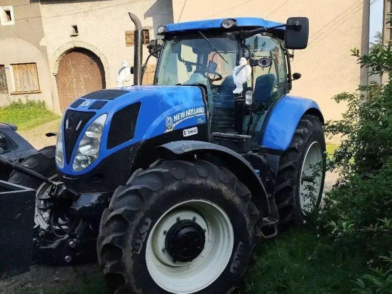 New Holland t 7.210 classic