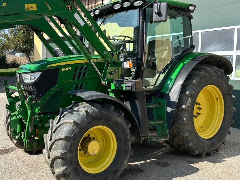 John Deere 6125R