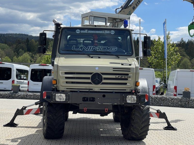 Mercedes-Benz Unimog U5000 mit Kran, erst 2000 Bts, GW-L Kat S , VFA Fahrzeug