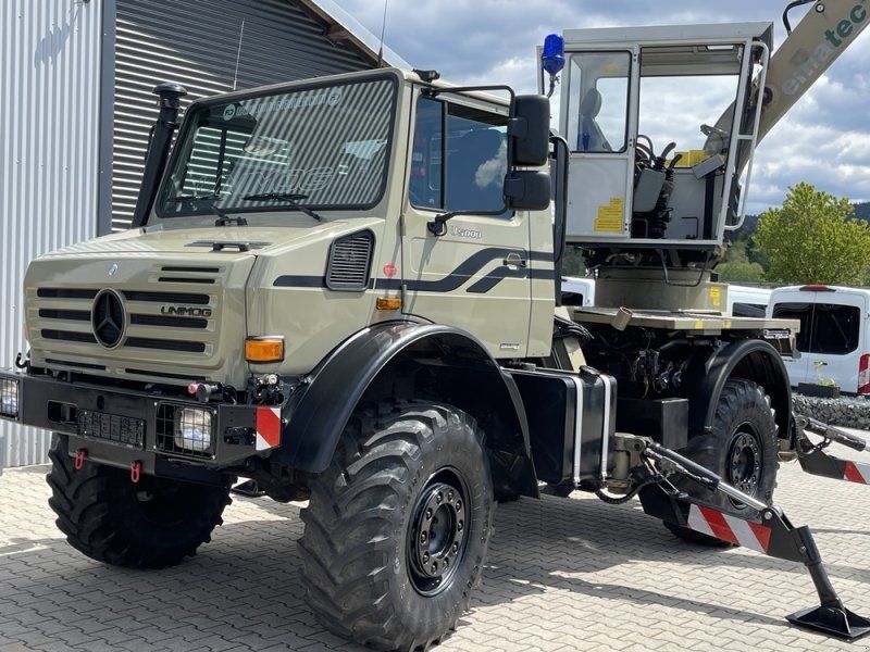 Mercedes-Benz Unimog U5000 mit Kran, erst 2000 Bts, GW-L Kat S , VFA Fahrzeug