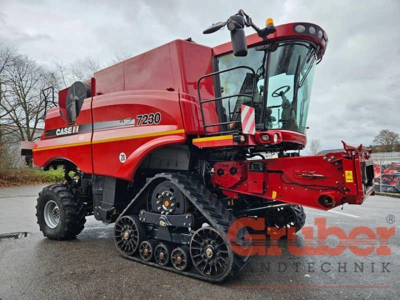 Case IH Axial Flow 7230 Raupe