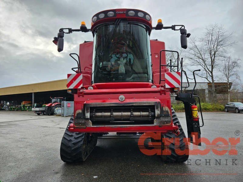 Case IH Axial Flow 7230 Raupe