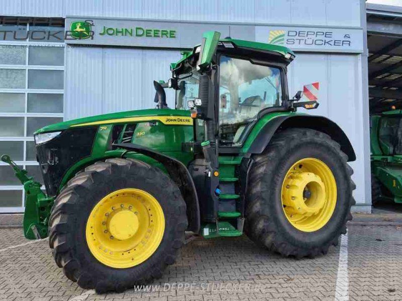 John Deere 7R 330
