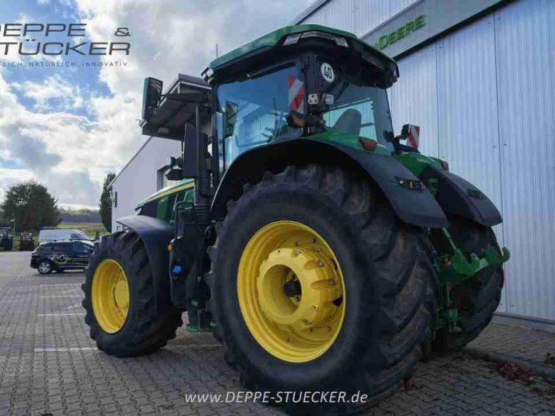 John Deere 7R 330