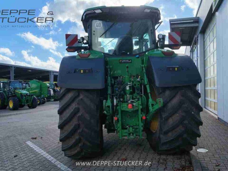John Deere 7R 330