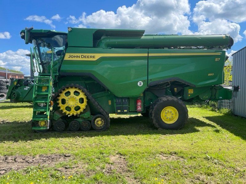 John Deere S7 850 Raupe mit XA35 SW+SWW
