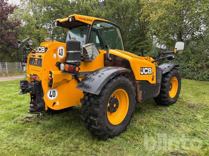 JCB Agri Super 541-70