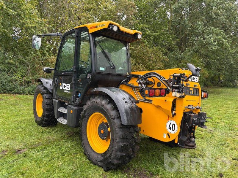JCB Agri Super 541-70