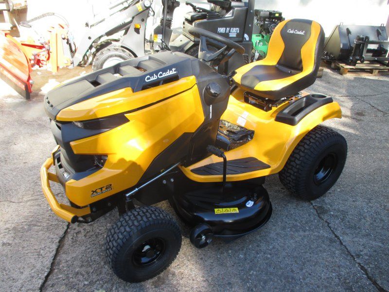 Cub Cadet XT2PS107 2 Zylinder Kawasakimotor mit Mulchkit