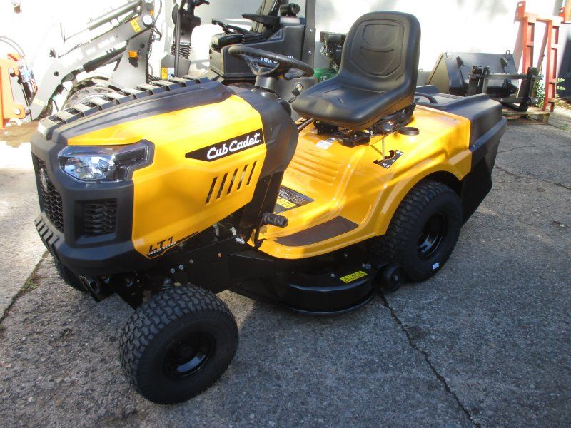 Cub Cadet LT1NR92