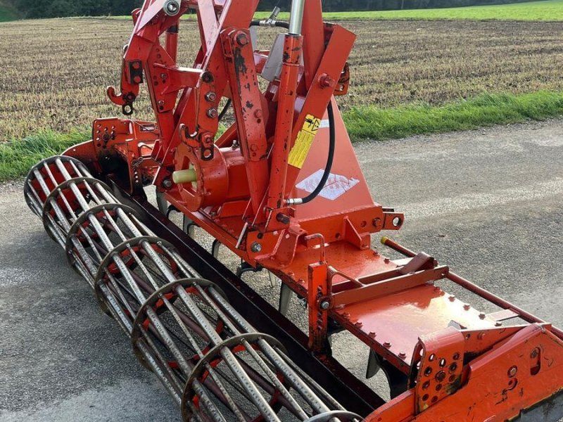 Kuhn HRB 302D