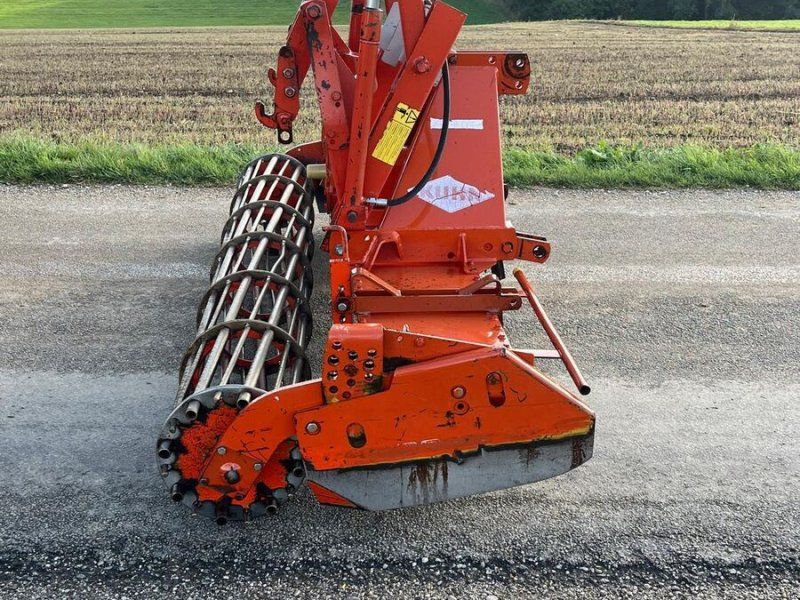 Kuhn HRB 302D