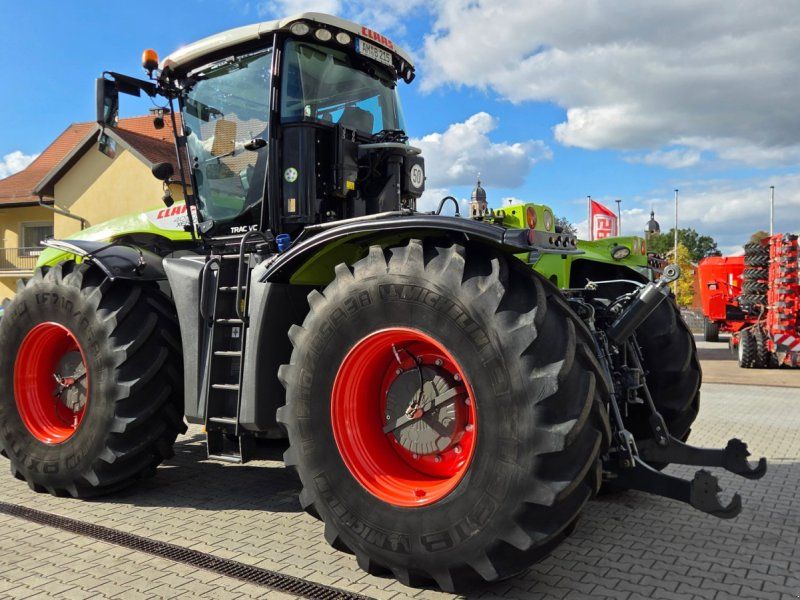 Claas Xerion 4000 Trac VC