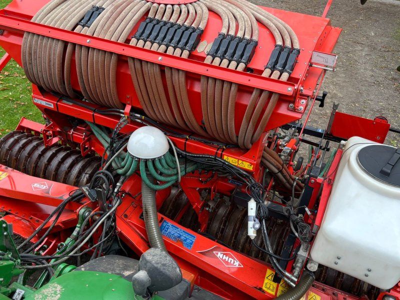 Kuhn Venta LC 4000/HR4004D