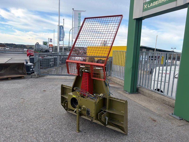 Holzknecht HS 155