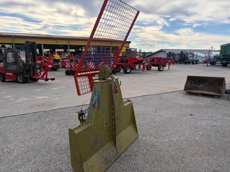 Holzknecht HS 155