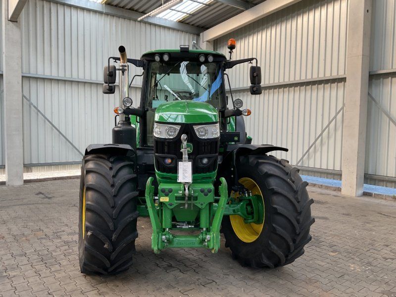 John Deere 6155M