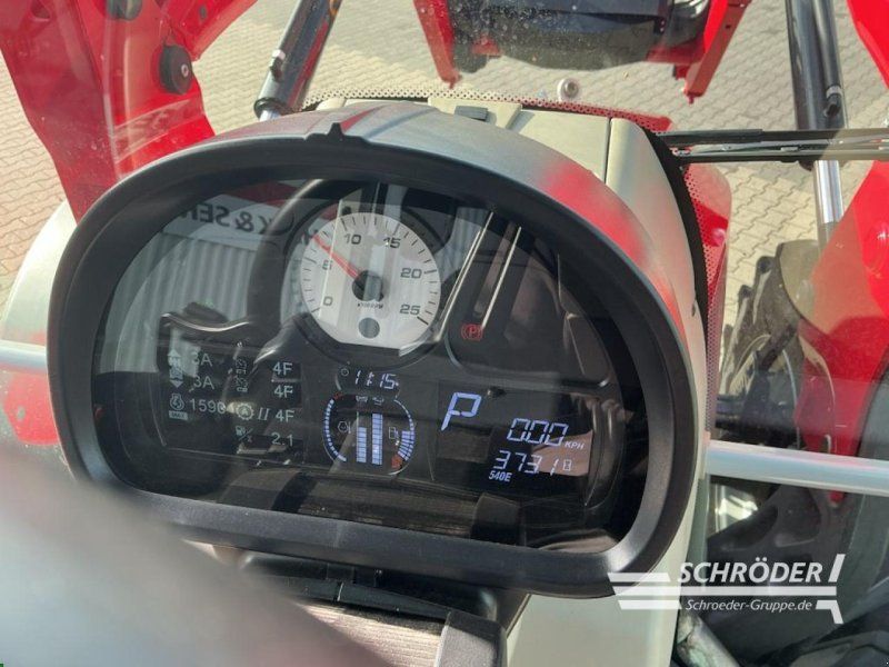 Massey Ferguson 5S.145 DYNA-6 EXCLUSIVE